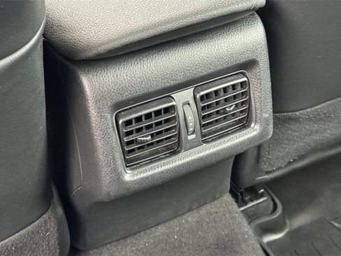 Used 2021 Toyota Camry XSE image 14