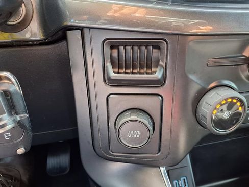 Used 2024 Ford F150 STX RWD image 12