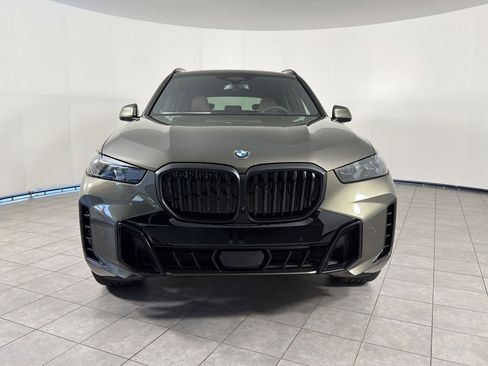 New 2026 BMW X5 sDrive40i image 6