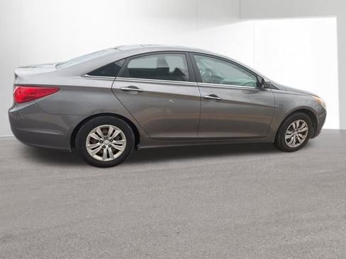 Used 2011 Hyundai Sonata GLS FWD image 8