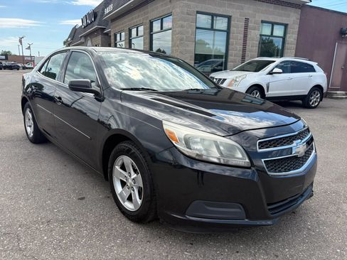 Used 2013 Chevrolet Malibu LS w/ Protection Package FWD image 3