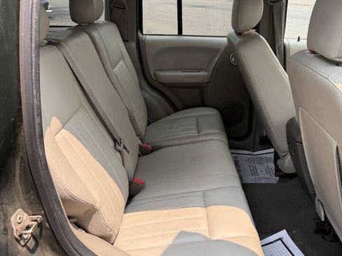 Used 2007 Jeep Liberty Limited AWD/4WD image 15