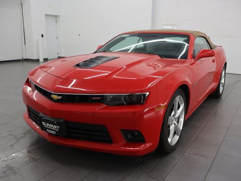 Used 2014 Chevrolet Camaro SS w/ RS Package RWD image 7