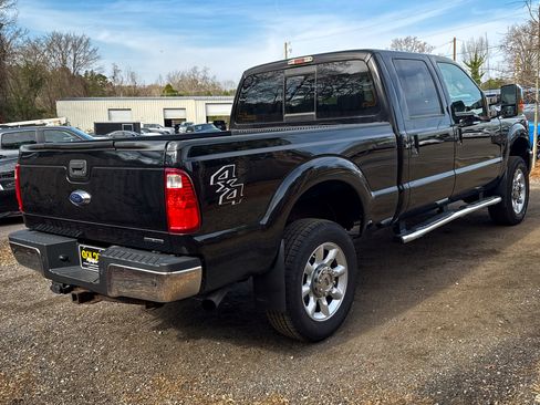 Used 2016 Ford F250 Lariat w/ Lariat Ultimate Package image 13