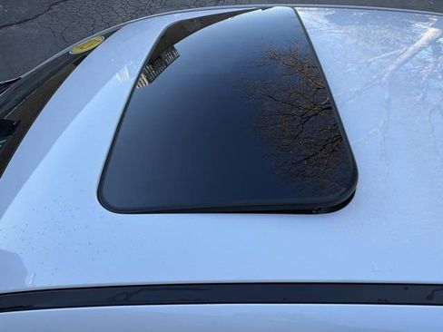 Used 2023 Kia Forte GT-Line w/ GT-Line Premium Package image 19