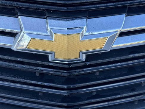 Used 2023 Chevrolet Equinox LT image 11