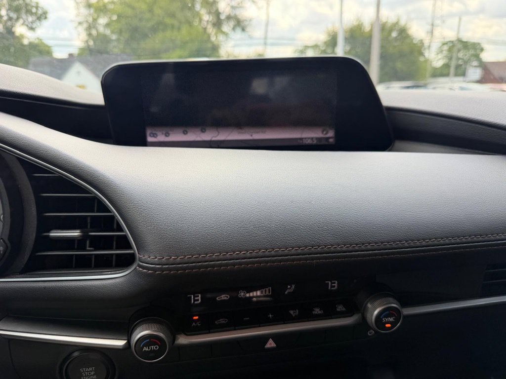 Used 2024 MAZDA MAZDA3 s FWD image 33