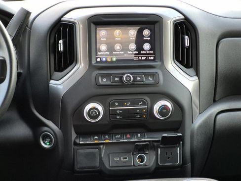 Certified 2022 GMC Sierra 1500 Pro w/ Pro Value Package AWD/4WD image 16