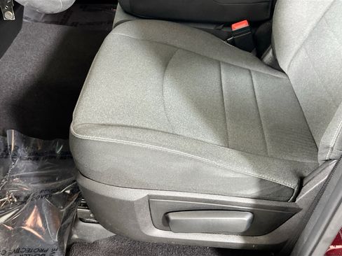 Used 2022 RAM 1500 Classic Warlock w/ Electronics Group AWD/4WD image 18