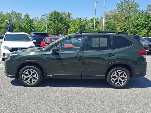 Certified 2024 Subaru Forester Premium AWD/4WD image 8
