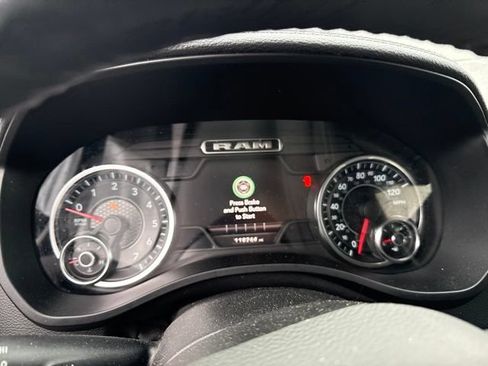 Used 2020 RAM 1500 Laramie AWD/4WD image 8