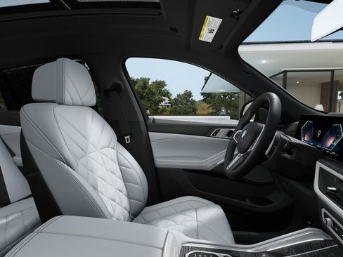 New 2026 BMW X6 xDrive40i image 9