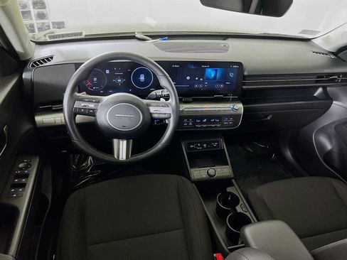 Used 2025 Hyundai Kona SEL AWD/4WD image 21