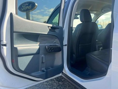 New 2026 Ford Maverick Lariat w/ Black Appearance Package AWD/4WD image 16
