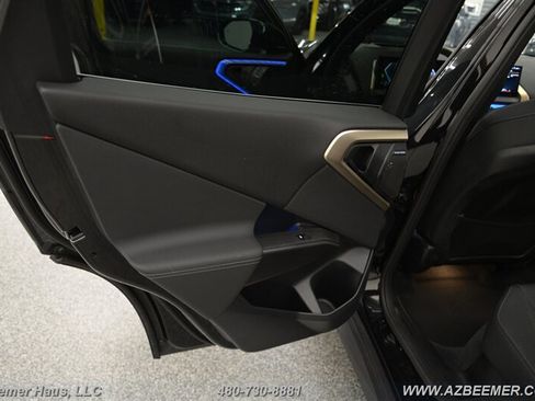 Used 2025 BMW X3 xDrive30i w/ Premium Package image 38