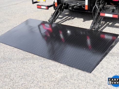 Used 2018 Ford F550 4x4 Crew Cab Super Duty image 10