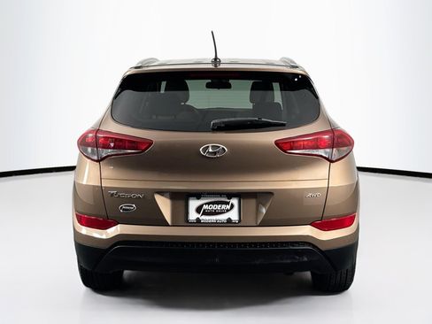 Used 2017 Hyundai Tucson SE w/ SE Popular Package 02 AWD/4WD image 10