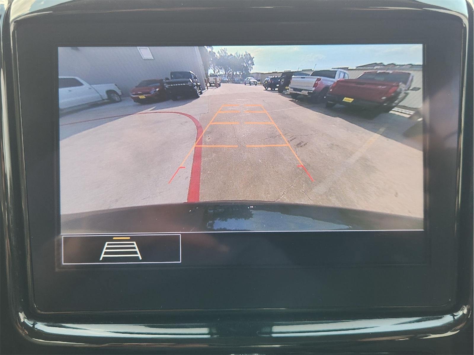 Certified 2021 Chevrolet Traverse LT FWD image 18