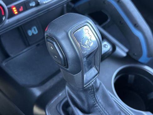 Used 2023 Ford Bronco Wildtrak image 19