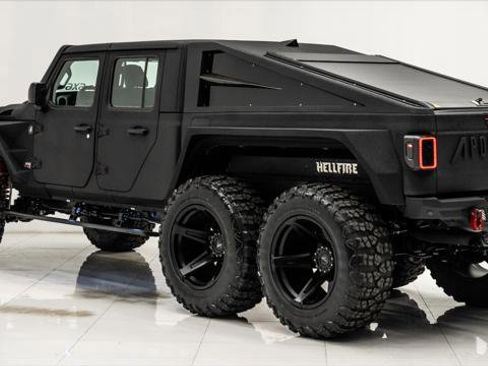 Used 2026 Jeep Gladiator Sport image 9