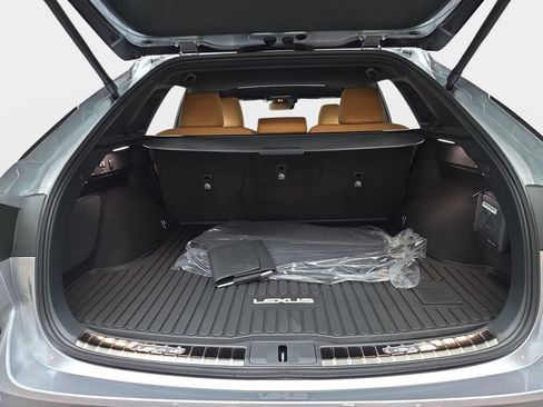 New 2026 Lexus RX 350h AWD/4WD image 12