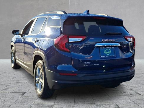 Used 2023 GMC Terrain SLE w/ Driver Convenience Package FWD image 6