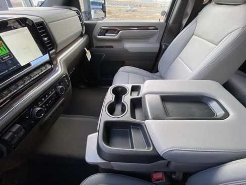 New 2026 Chevrolet Silverado 3500 LT w/ Z71 Chrome Sport Edition AWD/4WD image 21