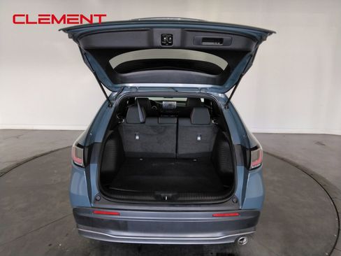 Used 2024 Honda HR-V Sport image 9