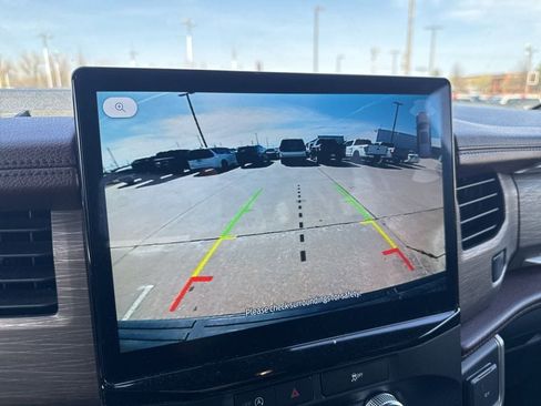 Used 2024 Ford Expedition Max Limited image 14