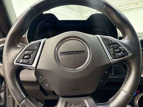 Used 2017 Chevrolet Camaro SS RWD image 11