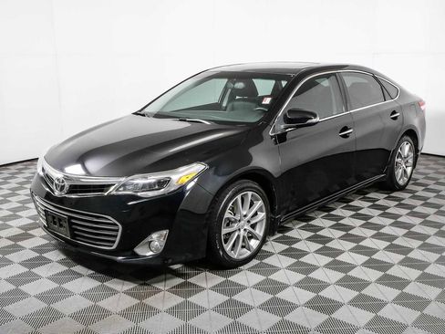 Used 2014 Toyota Avalon XLE Touring FWD image 24