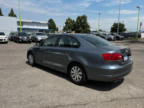 Used 2014 Volkswagen Jetta S FWD image 5