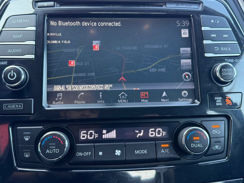 Used 2016 Nissan Maxima 3.5 S FWD image 10