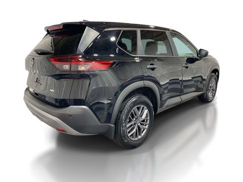 Used 2023 Nissan Rogue S AWD/4WD image 4