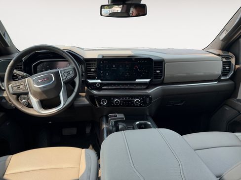 Used 2024 GMC Sierra 1500 SLT w/ SLT Convenience Package AWD/4WD image 10