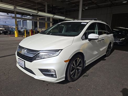 Used 2019 Honda Odyssey Elite image 1