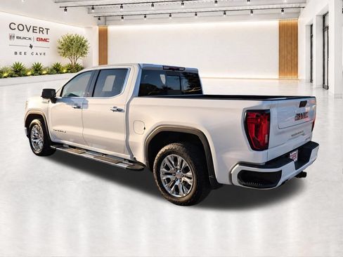 Used 2020 GMC Sierra 1500 AT4 w/ AT4 Premium Package AWD/4WD image 6