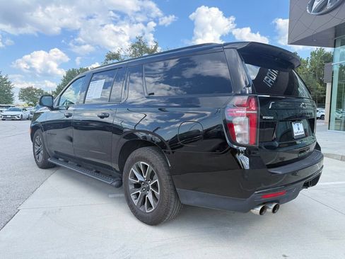 Used 2024 Chevrolet Suburban Z71 w/ Off-Road Capability Package AWD/4WD image 9