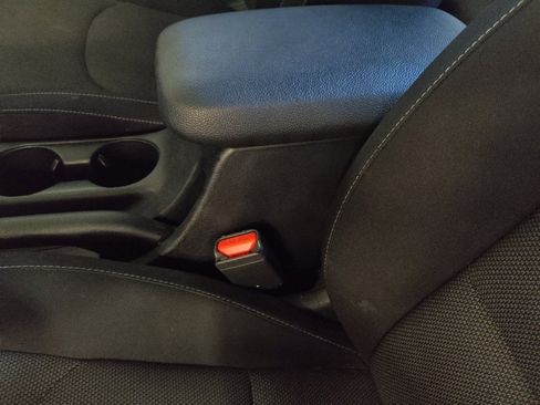 Used 2024 Kia Forte LXS w/ LXS Technology Package image 26