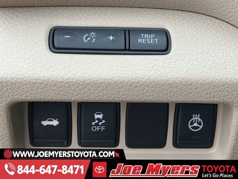 Used 2016 Nissan Altima 2.5 SL w/ Moonroof Package image 25