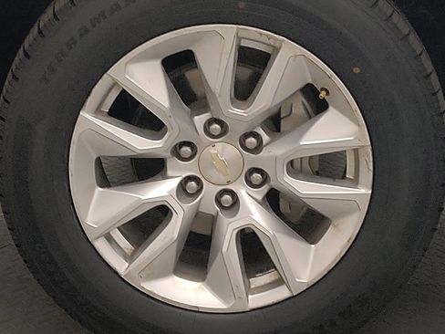 Used 2022 Chevrolet Silverado 1500 Custom AWD/4WD image 31