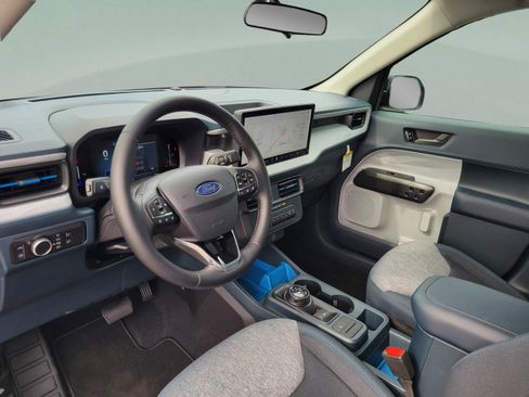 New 2025 Ford Maverick XLT w/ Equipment Group 301A image 9