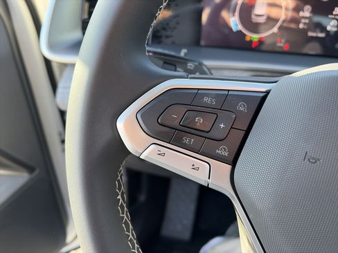 New 2026 Volkswagen Tiguan S image 21