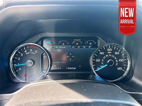 Used 2018 Ford F150 Platinum w/ Equipment Group 701A Luxury image 13