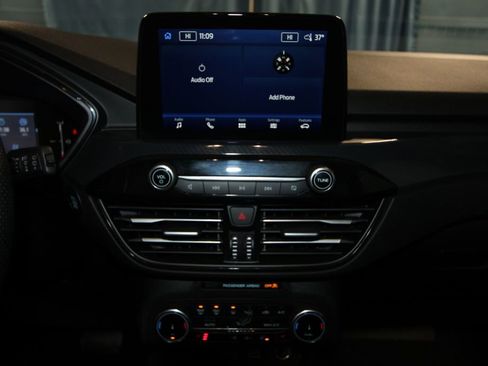 Used 2025 Ford Escape ST-Line w/ Equipment Group 301A image 17