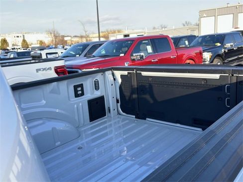 New 2025 Ford F150 Lariat w/ Equipment Group 501A Mid image 12