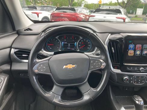 Used 2019 Chevrolet Traverse RS w/ LPO, Floor Liner Package AWD/4WD image 7