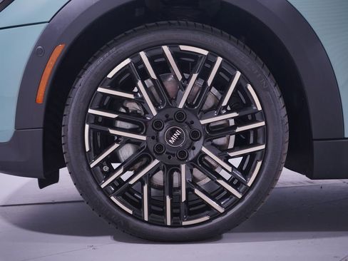 Used 2026 MINI Cooper S FWD image 2