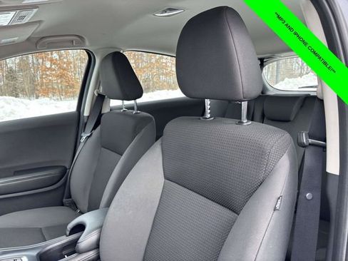 Used 2021 Honda HR-V LX image 5