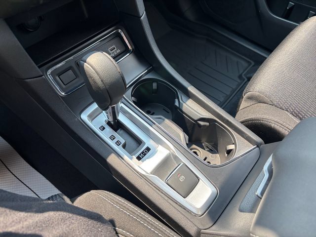 Certified 2025 Subaru Ascent Premium AWD/4WD image 18